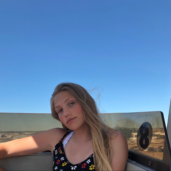 Meet your Posher, Maddie - Picture 1 of 1